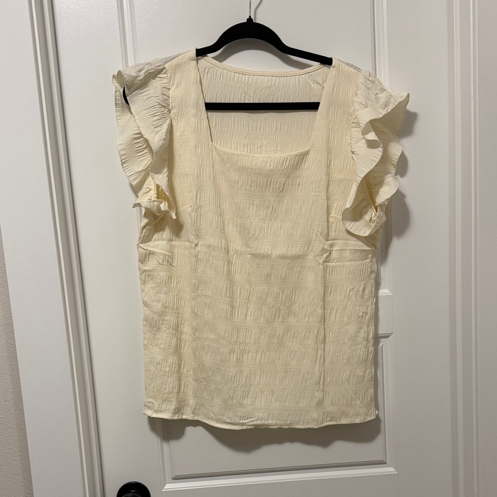Chic Cream Ruffle Sleeve Blouse